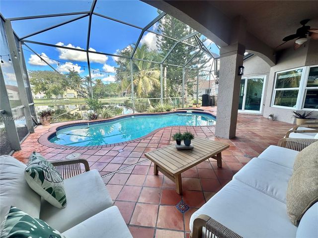 18715 NW 1st Street, Pembroke Pines, FL 33029