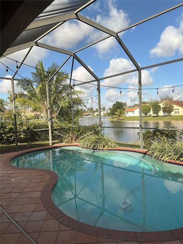 18715 NW 1st Street, Pembroke Pines, FL 33029