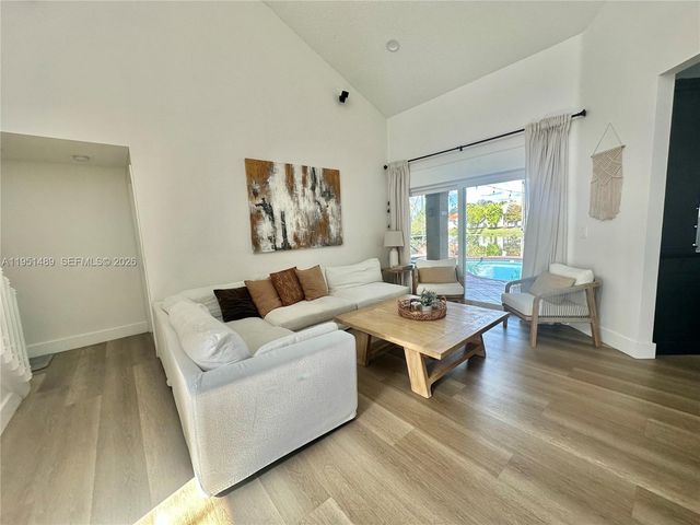 18715 NW 1st Street, Pembroke Pines, FL 33029