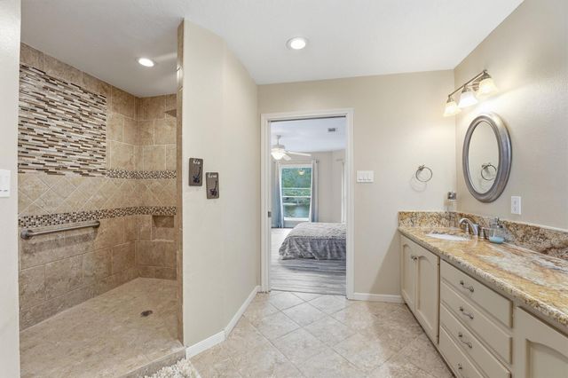 4701 County Road 747a, Brazoria, TX 77422