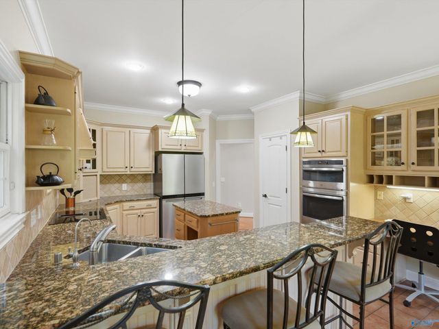 4015 High Mountain Road NE, Huntsville, AL 35811