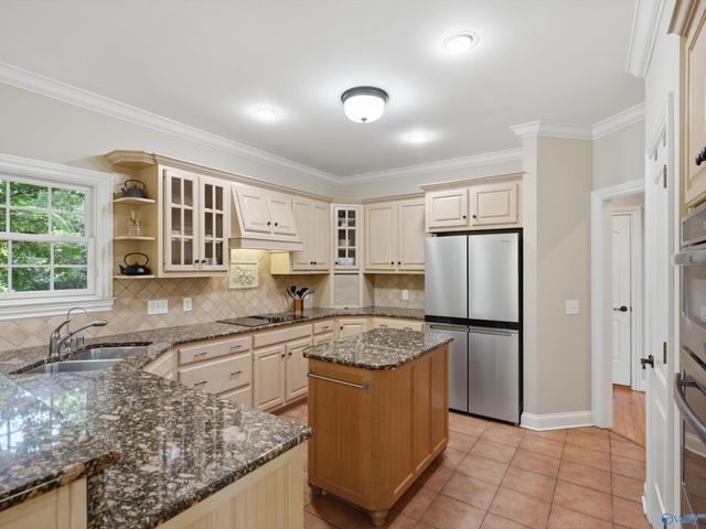 4015 High Mountain Road NE, Huntsville, AL 35811