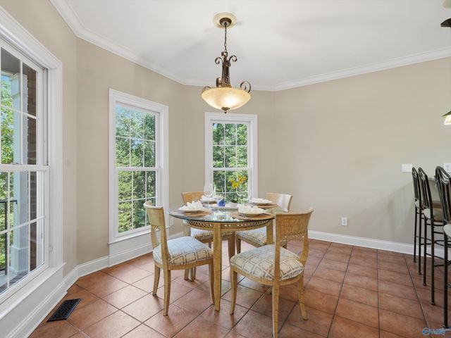 4015 High Mountain Road NE, Huntsville, AL 35811