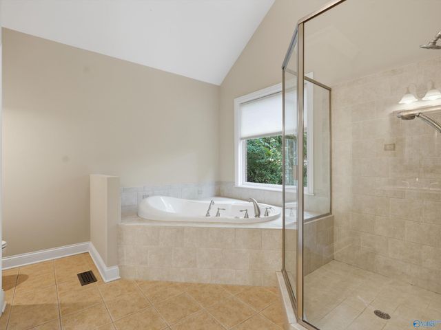 4015 High Mountain Road NE, Huntsville, AL 35811