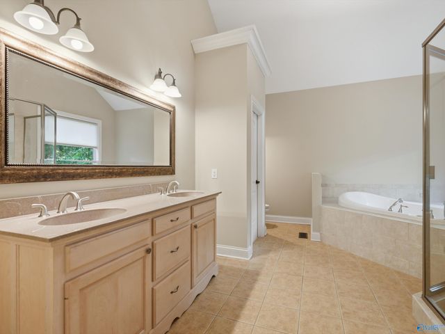 4015 High Mountain Road NE, Huntsville, AL 35811