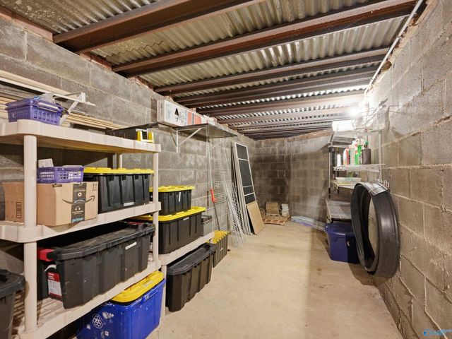 4015 High Mountain Road NE, Huntsville, AL 35811