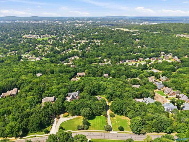 4015 High Mountain Road NE, Huntsville, AL 35811