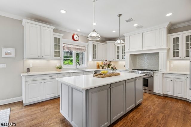 771 Boulevard, Westfield Town, NJ 07090