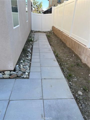 2544 Gunner Ridge, Rialto, CA 92377