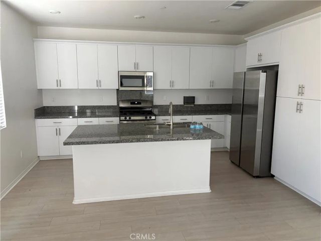 2544 Gunner Ridge, Rialto, CA 92377