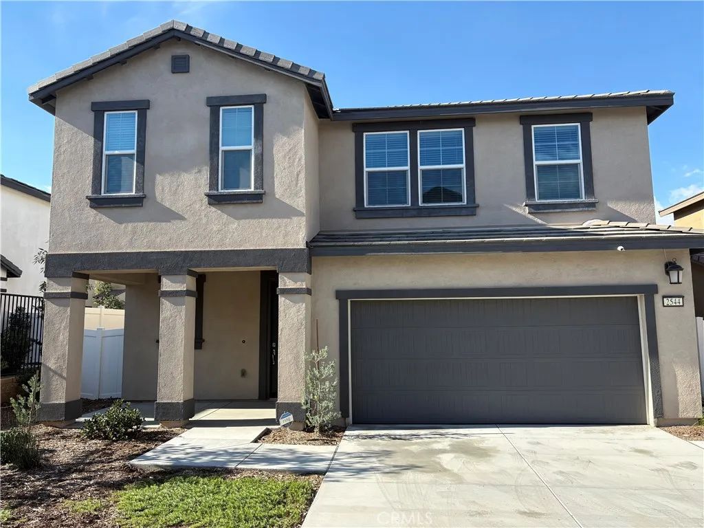 2544 Gunner Ridge, Rialto, CA 92377