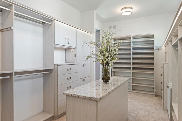 5095 Kelsey Terrace, Edina, MN 55436