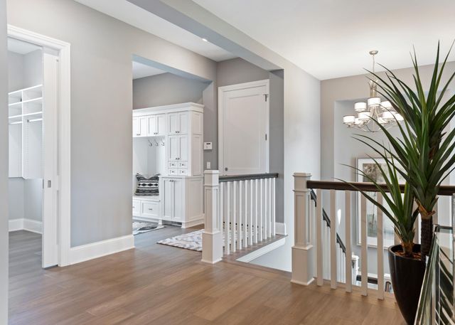 5095 Kelsey Terrace, Edina, MN 55436