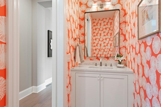 5095 Kelsey Terrace, Edina, MN 55436