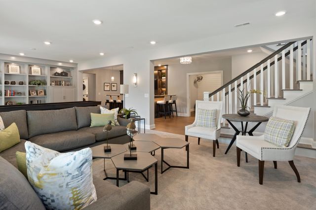 5095 Kelsey Terrace, Edina, MN 55436