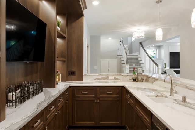 5095 Kelsey Terrace, Edina, MN 55436