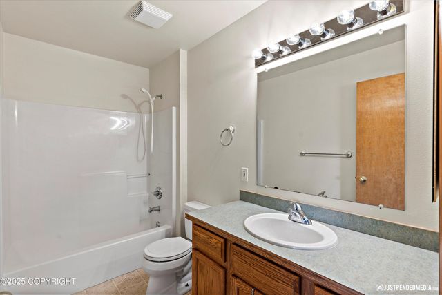 437 E 14th Avenue, Anchorage, AK 99501