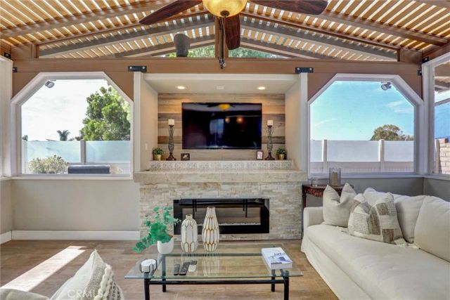 25262 Tasman, Laguna Hills, CA 92653