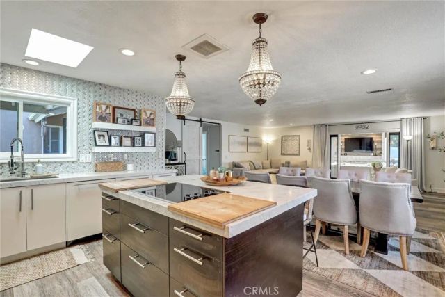 25262 Tasman, Laguna Hills, CA 92653