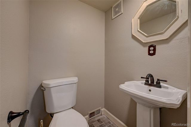2836 S Wheeling Way, Aurora, CO 80014