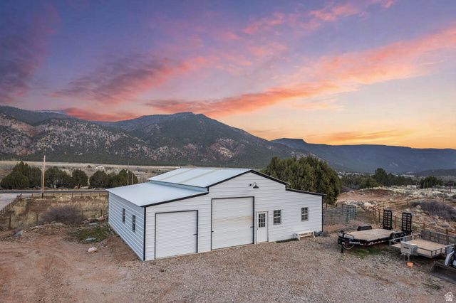 2204 S OLD HIGHWAY 91, New Harmony, UT 84757