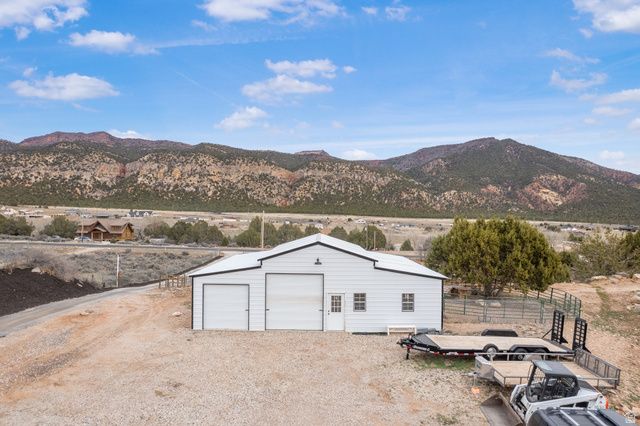 2204 S OLD HIGHWAY 91, New Harmony, UT 84757