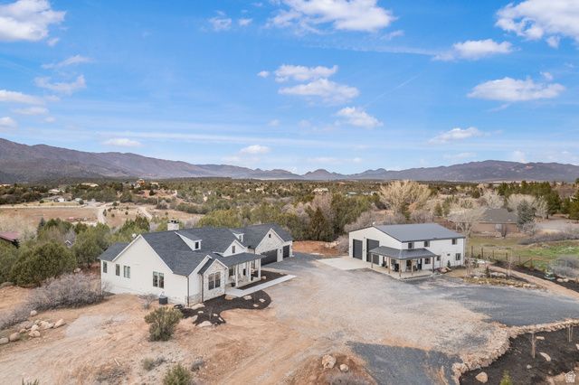 2204 S OLD HIGHWAY 91, New Harmony, UT 84757