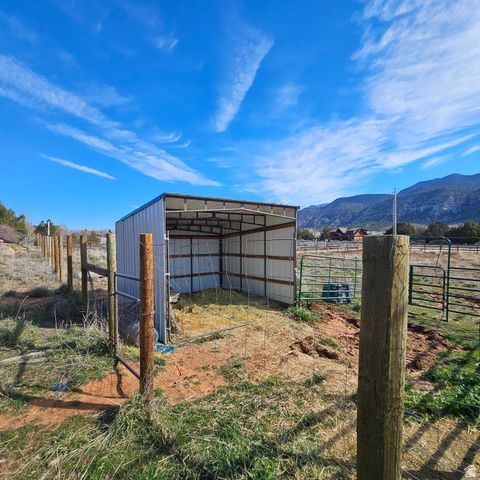 2204 S OLD HIGHWAY 91, New Harmony, UT 84757