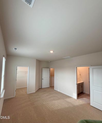 736 Dorset Stream Drive, Fuquay Varina, NC 27526