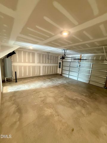 736 Dorset Stream Drive, Fuquay Varina, NC 27526