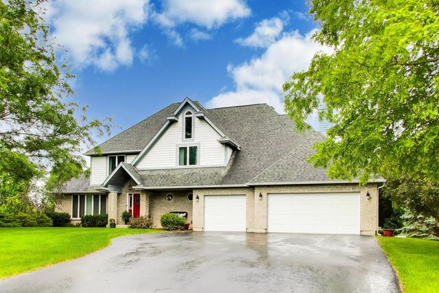 515 GRAND MEADOW Lane, Mchenry, IL 60051