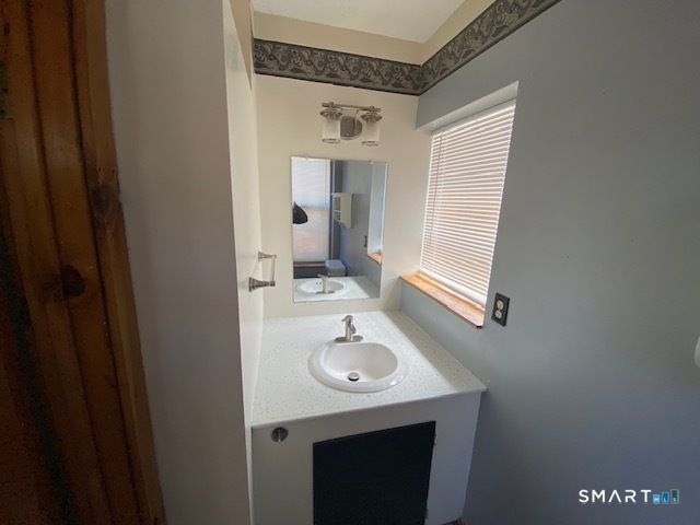 39 Wethersfield Avenue C, Hartford, CT 06114