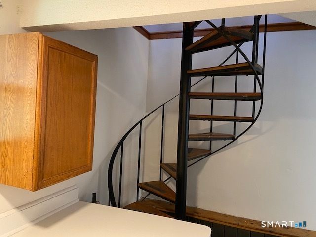 39 Wethersfield Avenue C, Hartford, CT 06114