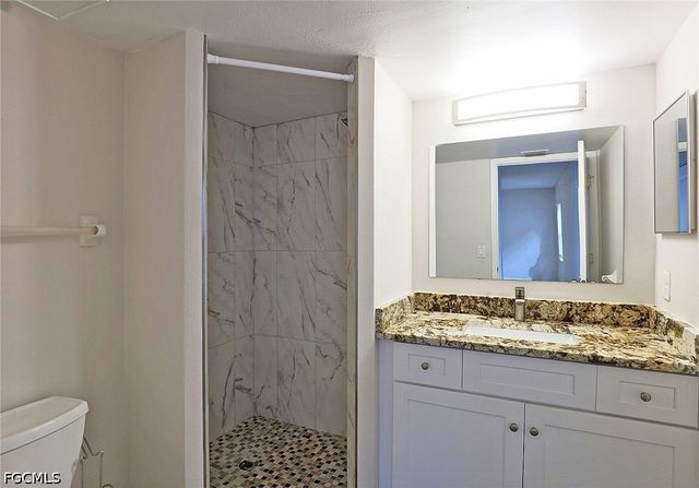 5305 Summerlin RD 506, Fort Myers, FL 33919