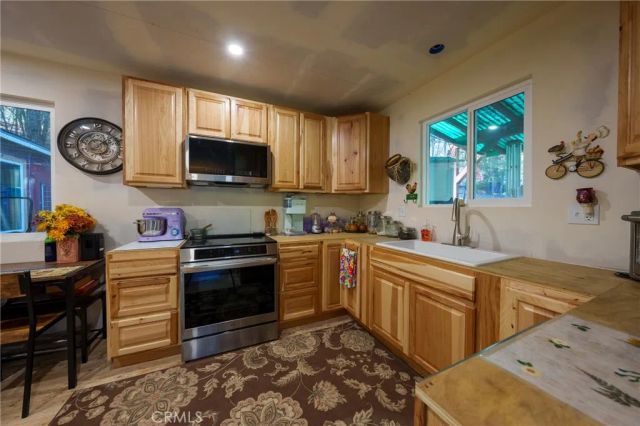 8427 Saddle Road, Kelseyville, CA 95451