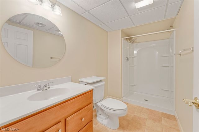 8195 Manor Gate Way, Mentor, OH 44060