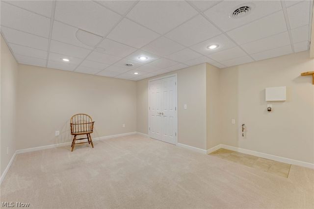 8195 Manor Gate Way, Mentor, OH 44060