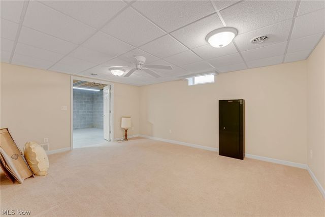 8195 Manor Gate Way, Mentor, OH 44060