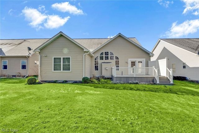 8195 Manor Gate Way, Mentor, OH 44060