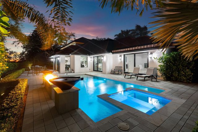 4834 S Lake Drive, Boynton Beach, FL 33436