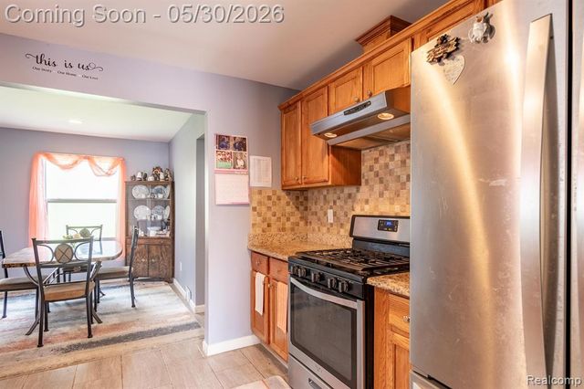 23191 Hill Avenue, Warren, MI 48091