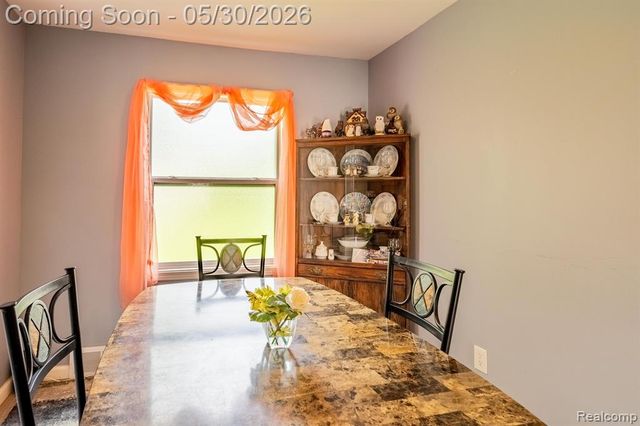 23191 Hill Avenue, Warren, MI 48091