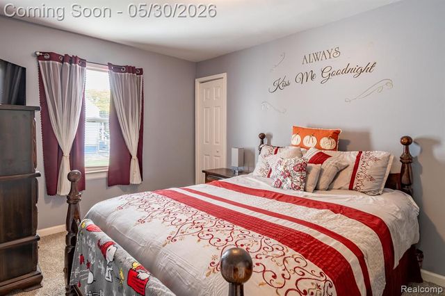 23191 Hill Avenue, Warren, MI 48091
