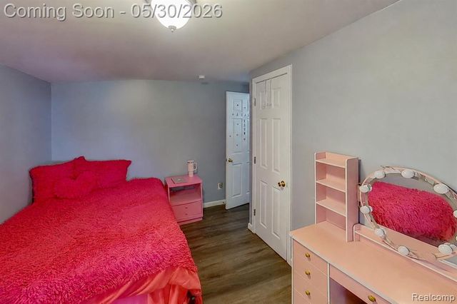 23191 Hill Avenue, Warren, MI 48091