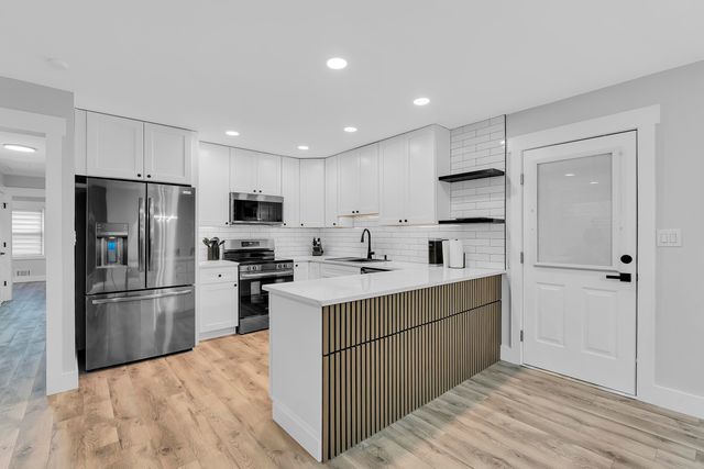 111 Keloy Street, Spartanburg, SC 29301