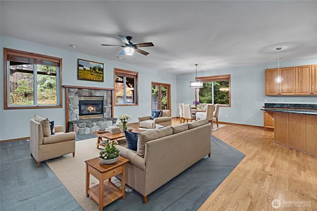 44217 SE Mt Si Road, North Bend, WA 98045