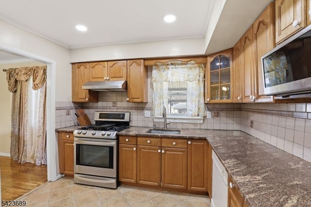 584 Lehigh Ave, Union Twp., NJ 07083