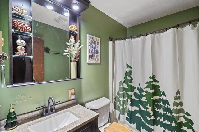 541 Bloom ROAD, Eagle River, WI 54521