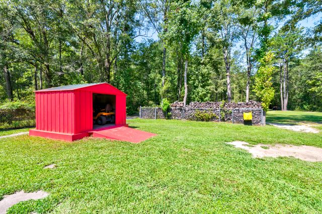 871 Groomstown Road, Cross, SC 29436