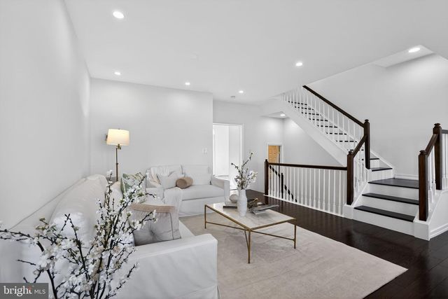 43569 WILD INDIGO TER, Leesburg, VA 20176